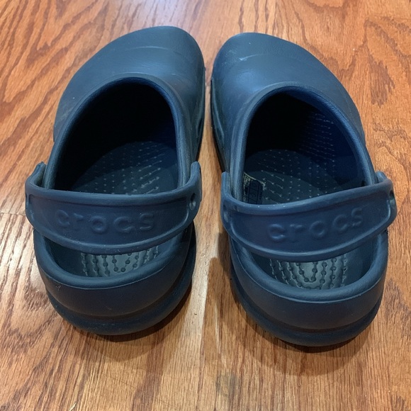 Unisex Crocs - Picture 3 of 3